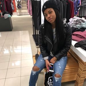 Meet your Posher, Jada